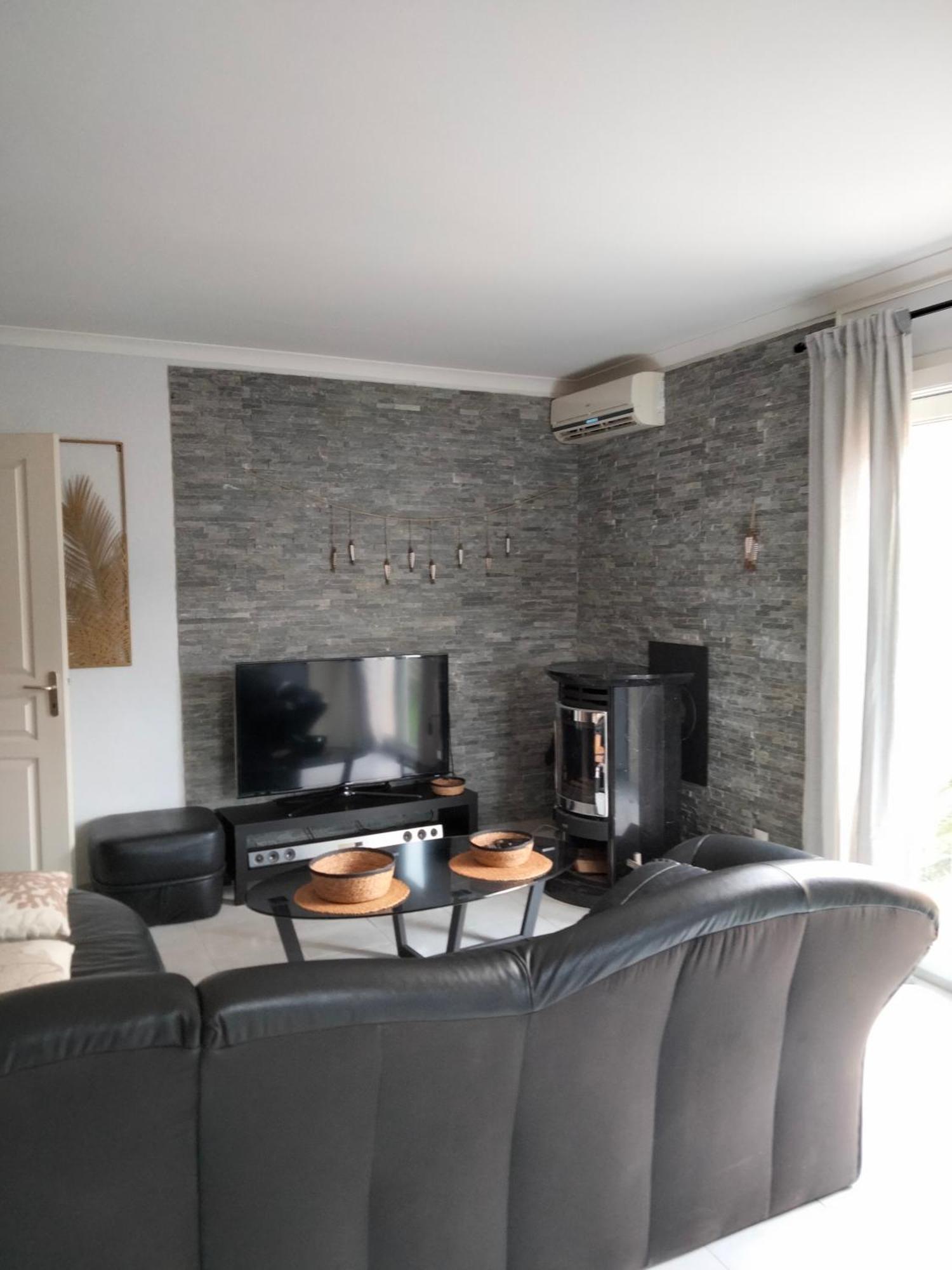 Maison 4 A 6 Pers Quartier Calme Tout Confort 艾格-莫尔特 外观 照片