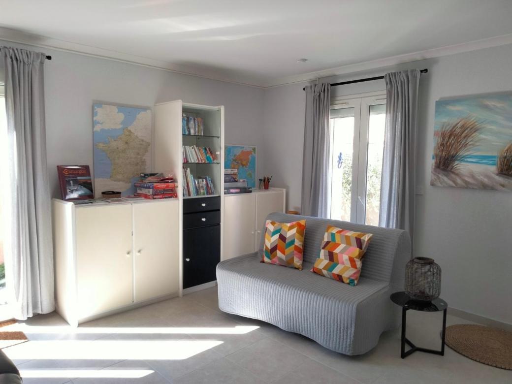 Maison 4 A 6 Pers Quartier Calme Tout Confort 艾格-莫尔特 外观 照片